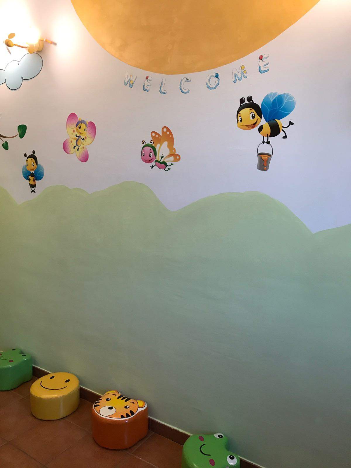 Decorazione murale con nuvolette